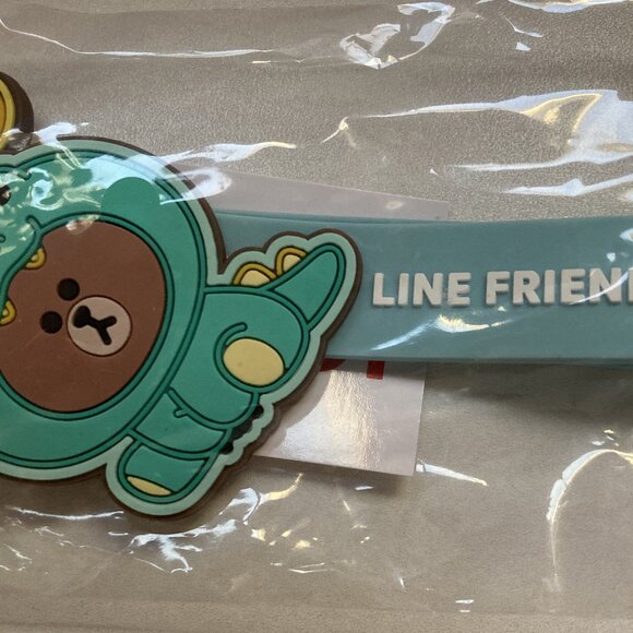 Line Friends Round1 Bear Keychain - Picture 1 of 2